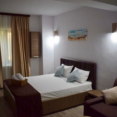 Appartamento Vero Summer House Năvodari Esterno foto