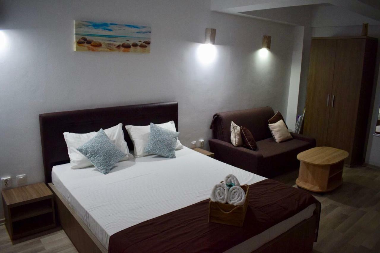Appartamento Vero Summer House Năvodari Esterno foto